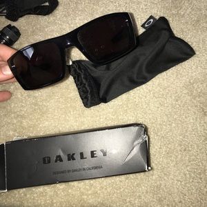 Oakley sunglasses